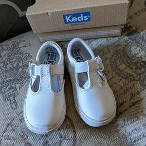 White Keds